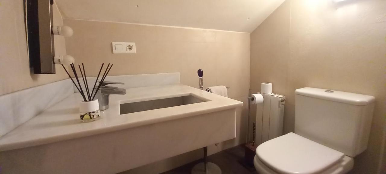 chalet de lujo con piscina, sauna y jacuzzi cerca del mar a media hora de bilbao y Santander El Puente  Exterior foto