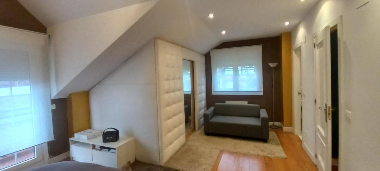 chalet de lujo con piscina, sauna y jacuzzi cerca del mar a media hora de bilbao y Santander El Puente  Exterior foto