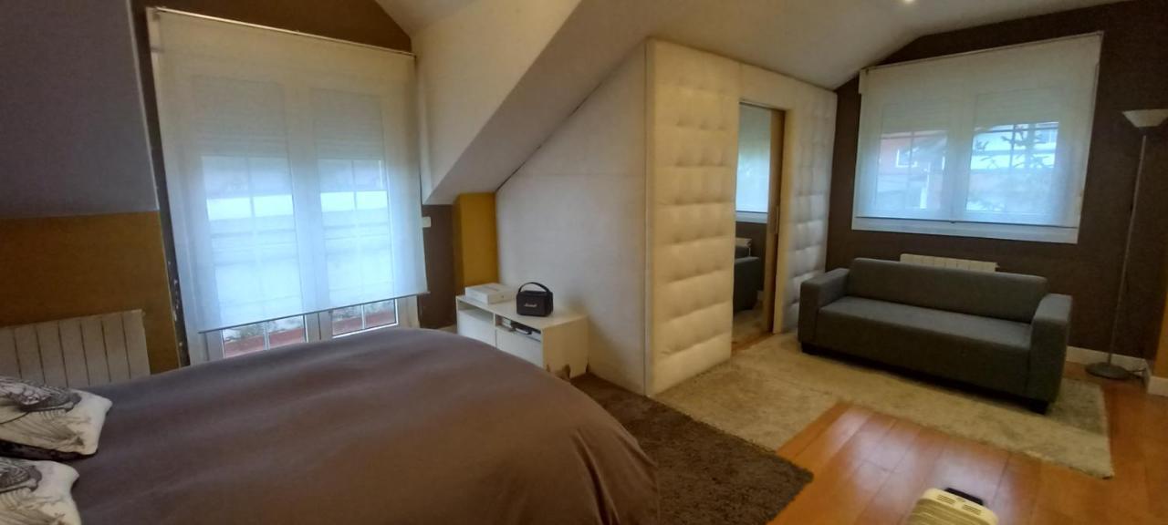 chalet de lujo con piscina, sauna y jacuzzi cerca del mar a media hora de bilbao y Santander El Puente  Exterior foto
