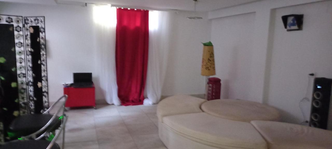 chalet de lujo con piscina, sauna y jacuzzi cerca del mar a media hora de bilbao y Santander El Puente  Exterior foto
